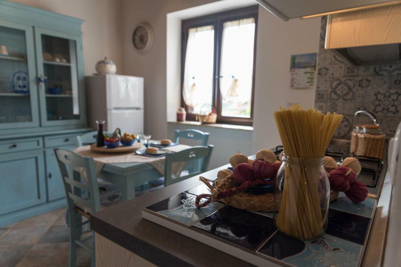 モンテコーリチェ Casa Brillocco Castellabateヴィラ エクステリア 写真