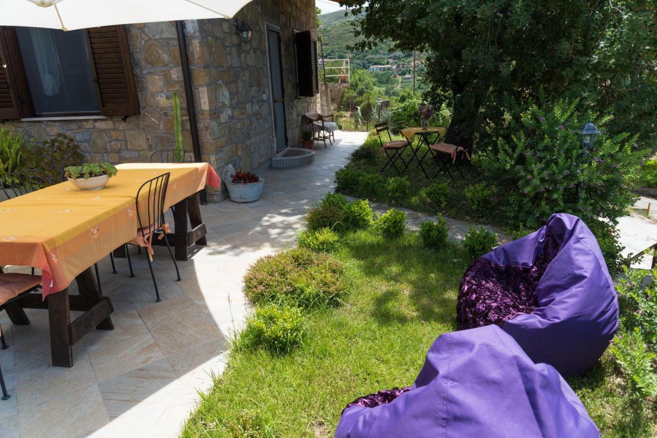 モンテコーリチェ Casa Brillocco Castellabateヴィラ エクステリア 写真